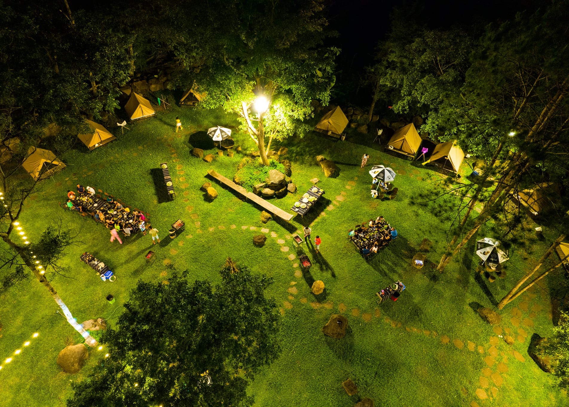 WILDERNESS CAMPING TOUR